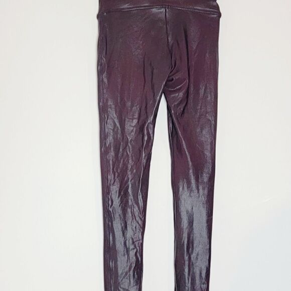 Spanx Faux Leather Textured Control Burgundy Leggings Color Wine Size Small - Picture 5 of 11